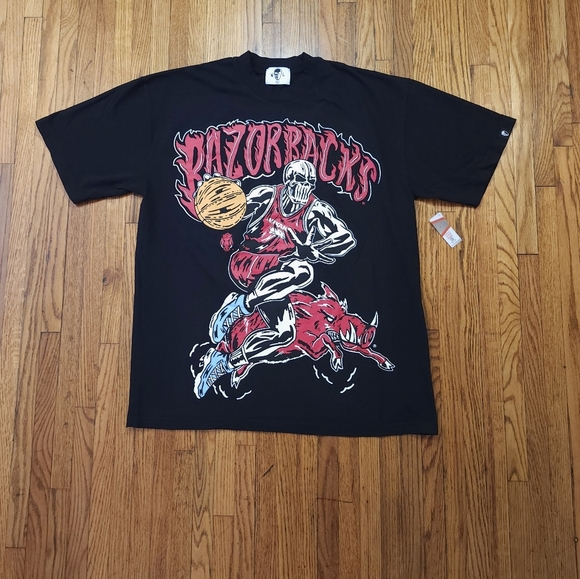 Warren Lotas Arkansas Razorbacks Basketball Tshirt Mens Size Large NEW - Picture 1 of 7